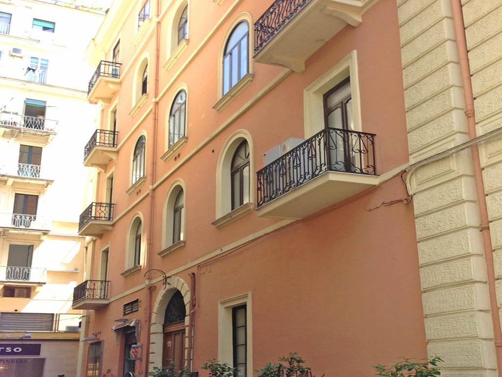 B&B Salerno House Екстер'єр фото